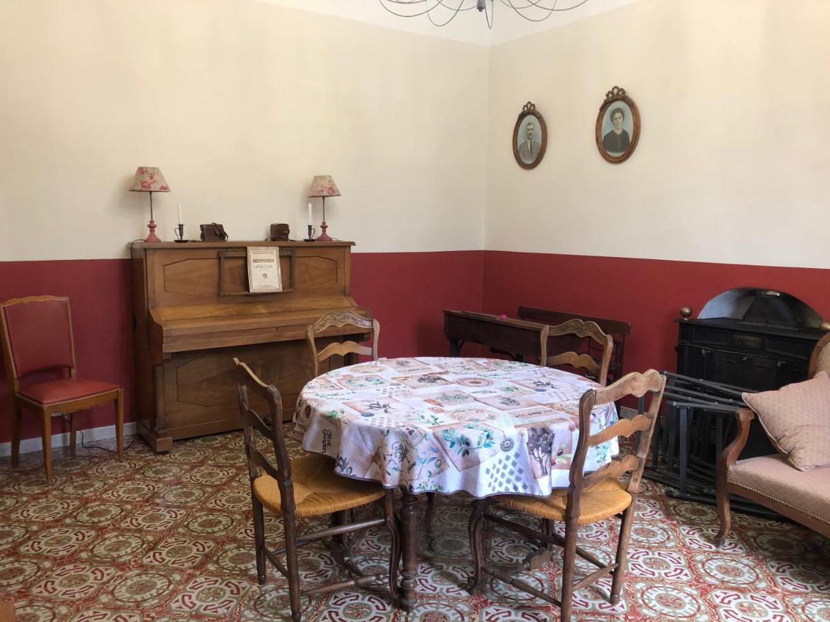 Mas La Cigaliere Bed & Breakfast Venasque Dış mekan fotoğraf