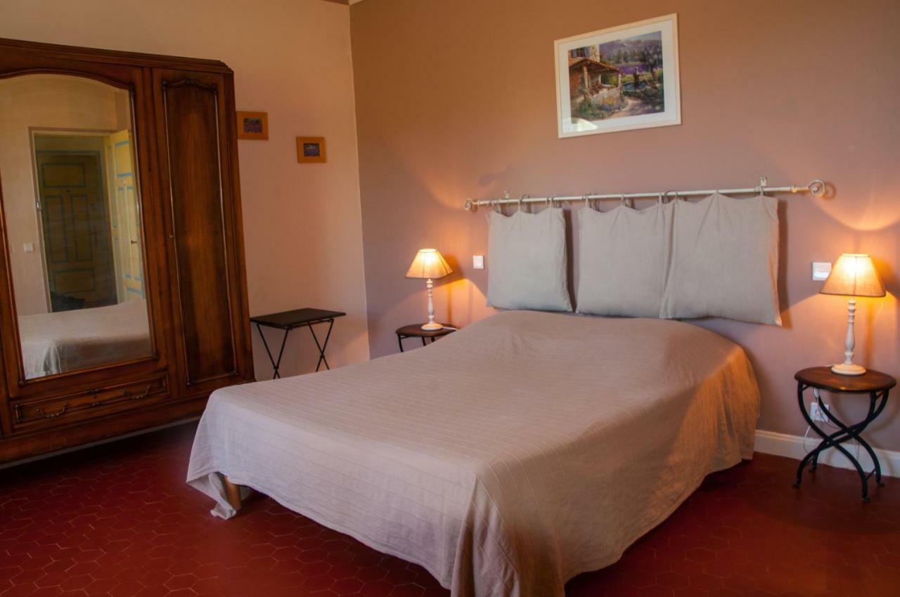 Mas La Cigaliere Bed & Breakfast Venasque Dış mekan fotoğraf